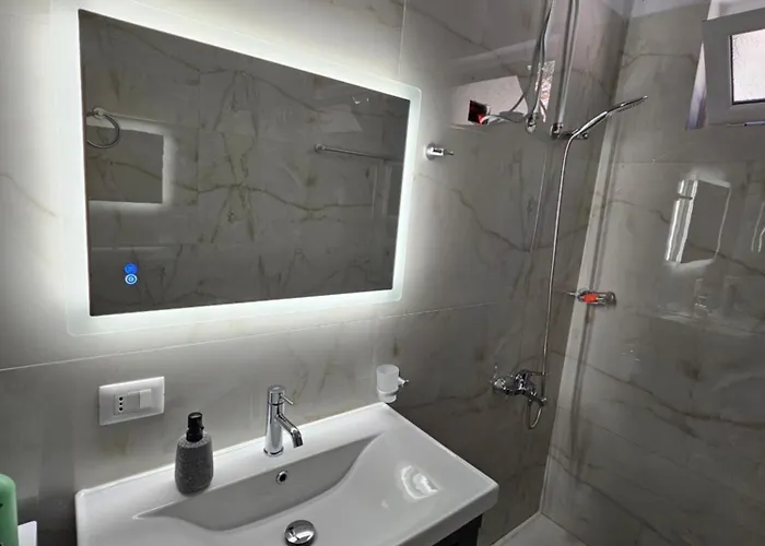 Apartment Rafa's Himare