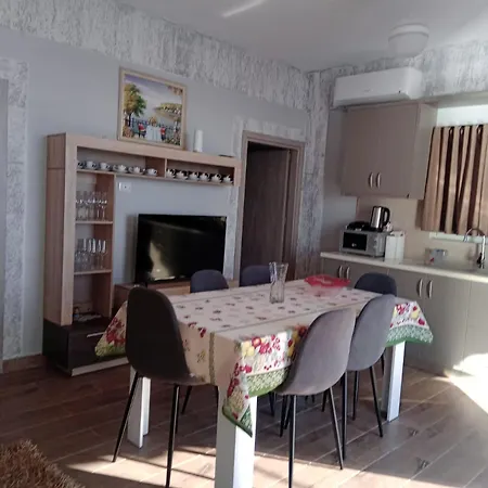 Apartment Rafa's Himarë