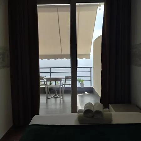Apartment Rafa's Himare